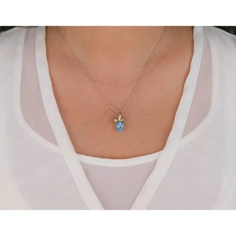 Pendant Only 10k Yellow Gold Natural Blue Topaz Pendant - Picture 4 of 5